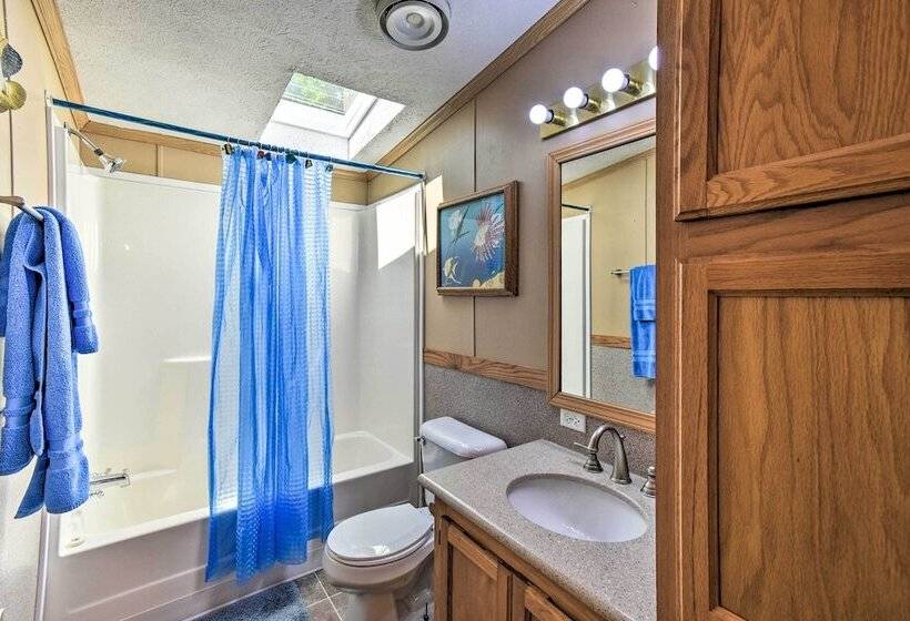 People And Paws Vacation Home By Wisconsin Dells!