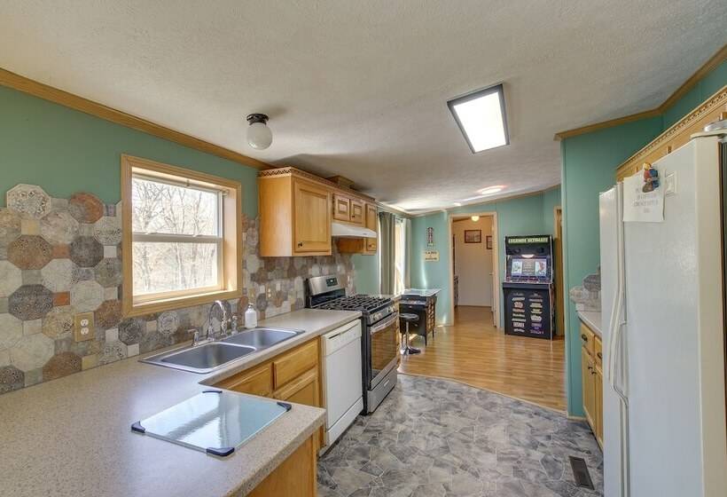 People And Paws Vacation Home By Wisconsin Dells!