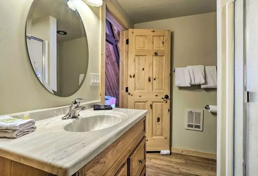 Pet Friendly Duck Creek Village Cabin W/ Fire Pit!