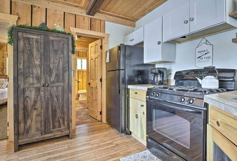 Pet Friendly Duck Creek Village Cabin W/ Fire Pit!