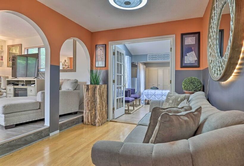 Pocono Mtn Retreat W/ Hot Tub < 11 Mi To Camelback