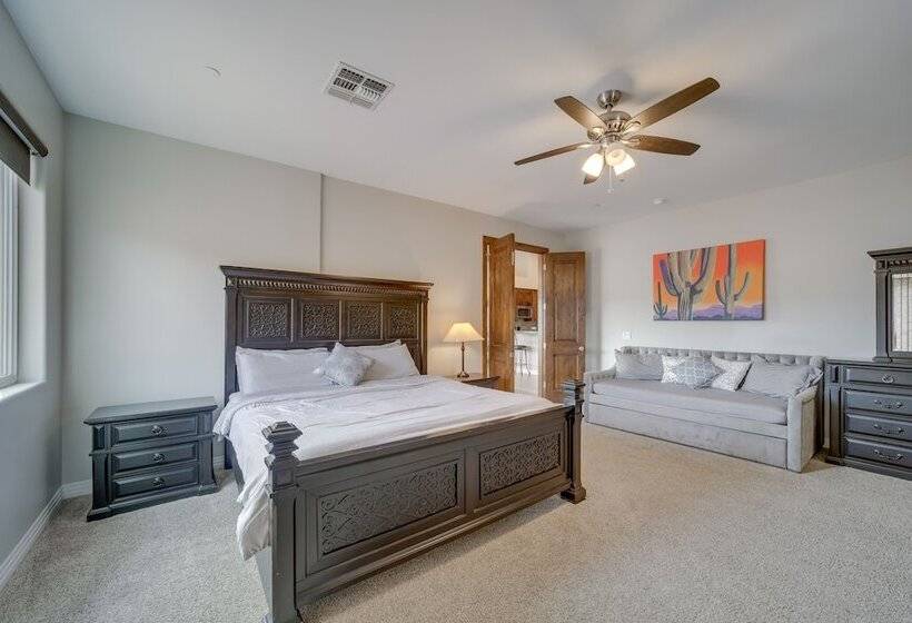 Red Rock Country Home With Patio & Mountain Views!