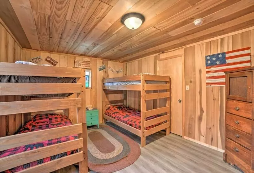 Remote Kentucky Cabin W/ Fire Pit & 2 Ponds