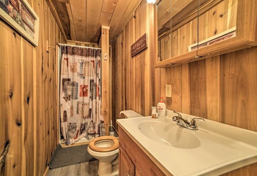 Remote Kentucky Cabin W/ Fire Pit & 2 Ponds