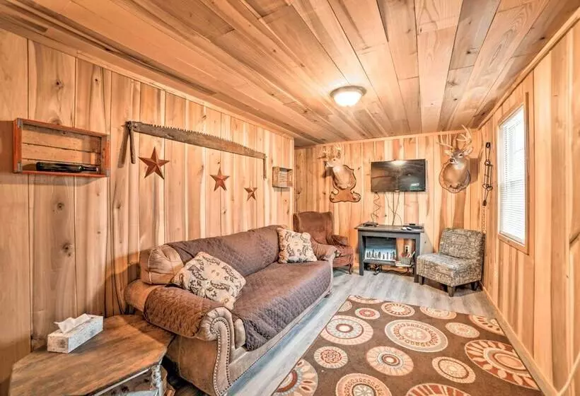 Remote Kentucky Cabin W/ Fire Pit & 2 Ponds