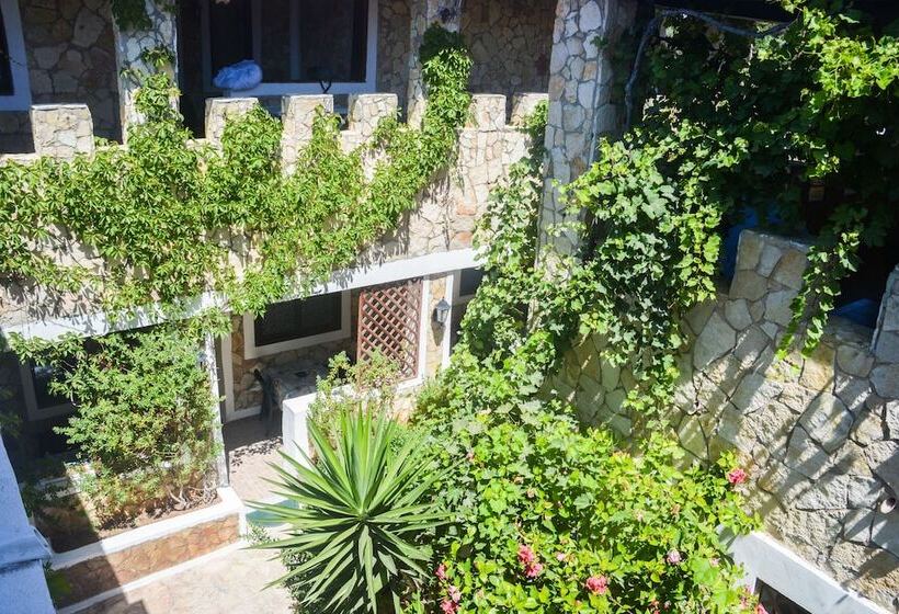 Residence Il Castello Di Lampedusa