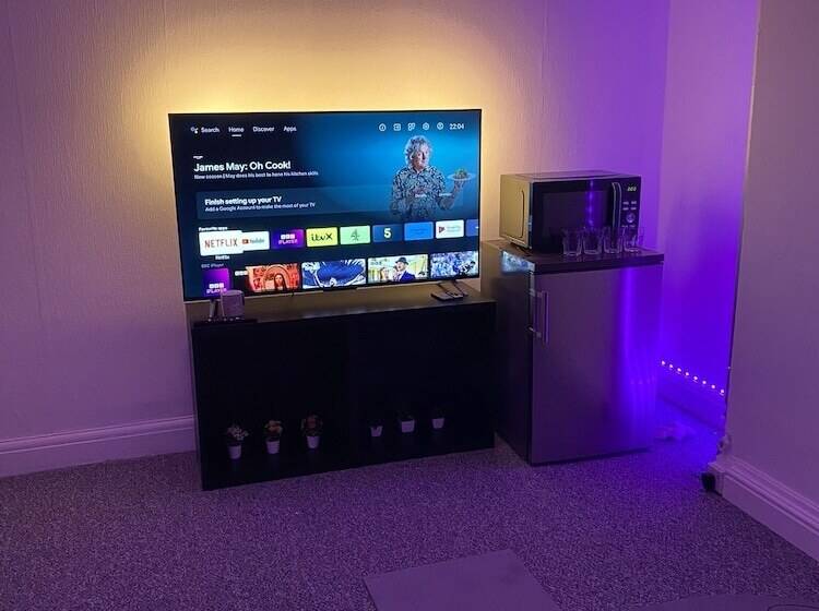 إقامة Sapphire Suites, Stunning 2 Bed House In Bradford