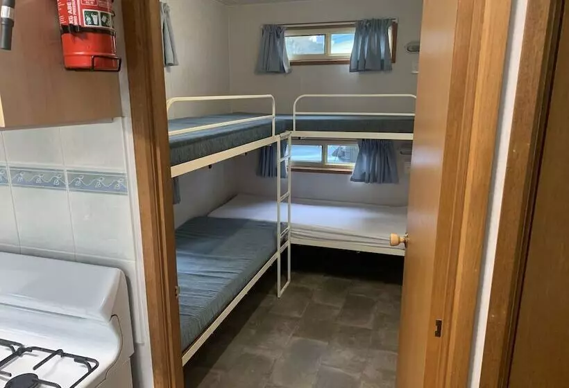 リゾートホテル Long Jetty Caravan Park