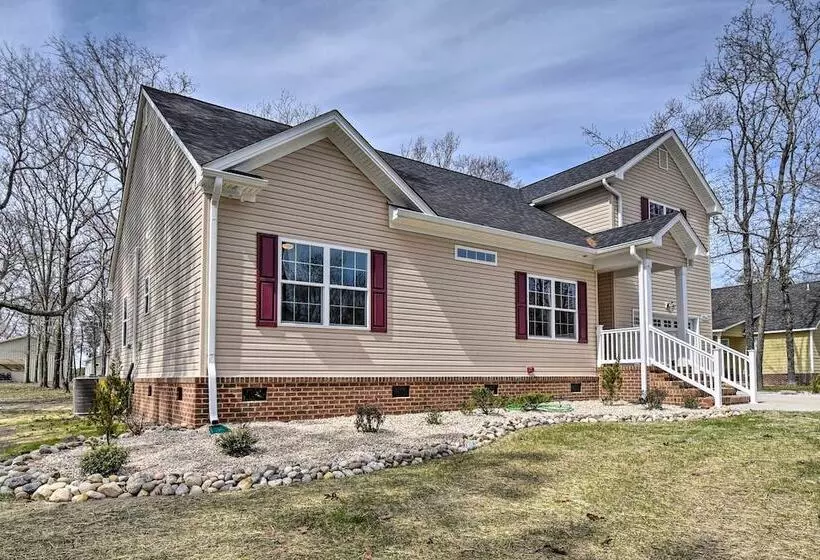 Spacious Home < 1 Mi To Kiptopeke State Park!