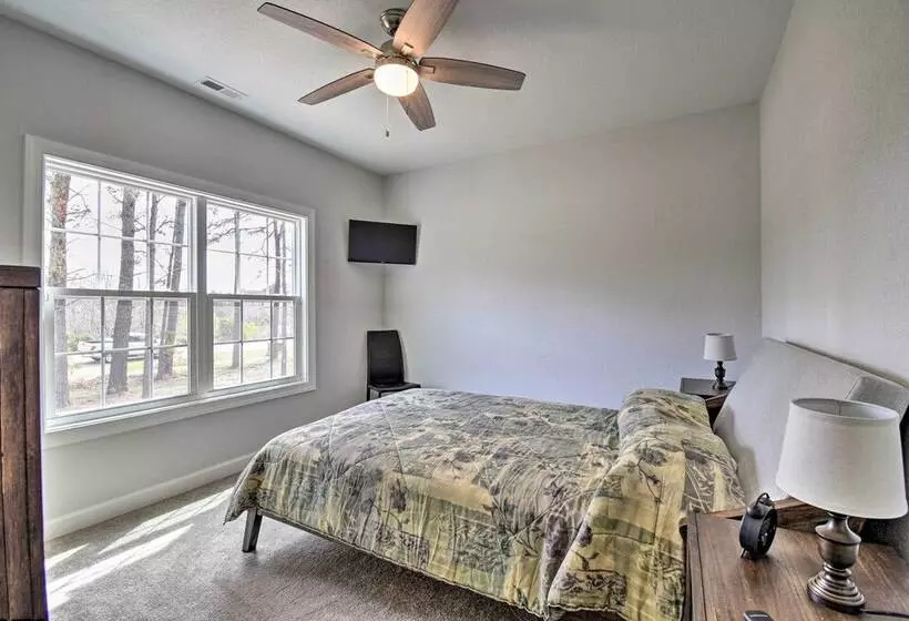 Spacious Home < 1 Mi To Kiptopeke State Park!