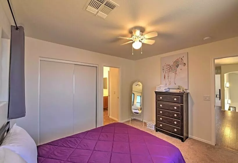 Spacious Phoenix Area Escape W/ Pool & Hot Tub