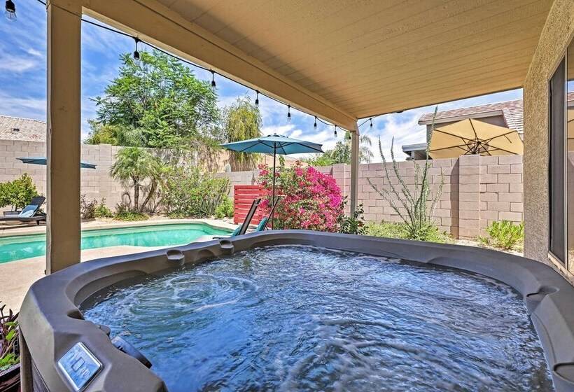 Spacious Phoenix Area Escape W/ Pool & Hot Tub