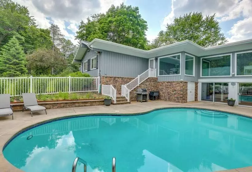 Spacious Rochester Home W/ Heated Pool & Hot Tub!