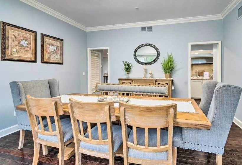 Spacious Rochester Home W/ Heated Pool & Hot Tub!