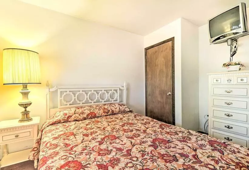 Tranquil Lake Harmony Haven   Great For Families!