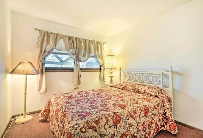 Tranquil Lake Harmony Haven   Great For Families!