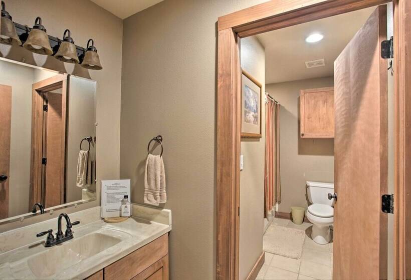 Lakefront Chico Haven W/ Multi Level Private Dock!