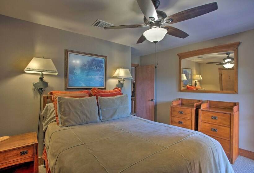 Lakefront Chico Haven W/ Multi Level Private Dock!