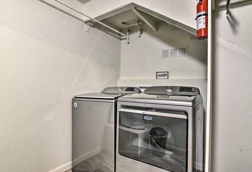 Waterfront Troutdale Hideaway: Sandy River Fishing