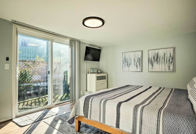 Bandon Beach House Rental: Walk To Downtown!