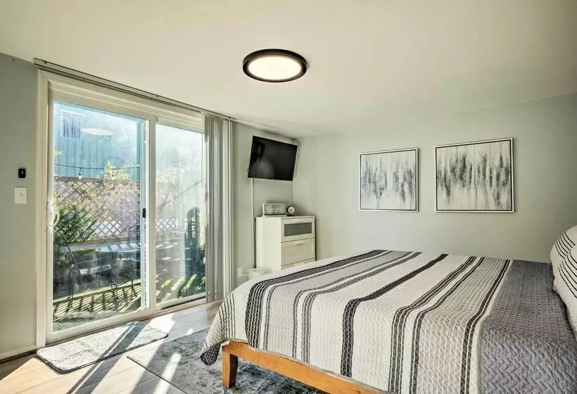 Bandon Beach House Rental: Walk To Downtown!