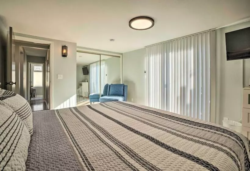 Bandon Beach House Rental: Walk To Downtown!