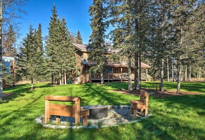 Cabin On Kenai Peninsula: Family & Group Friendly!