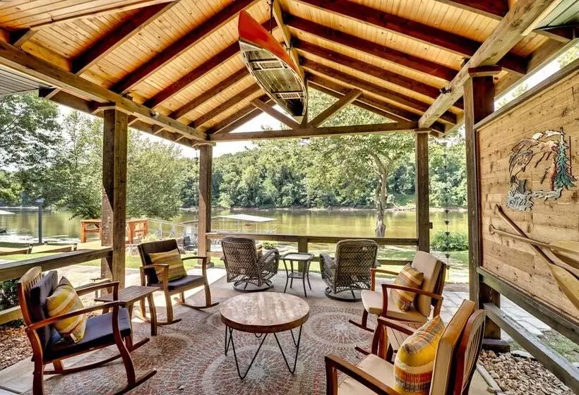 Cotter Home W/ Direct Access To White River!