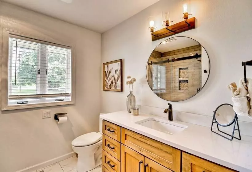 Cotter Home W/ Direct Access To White River!