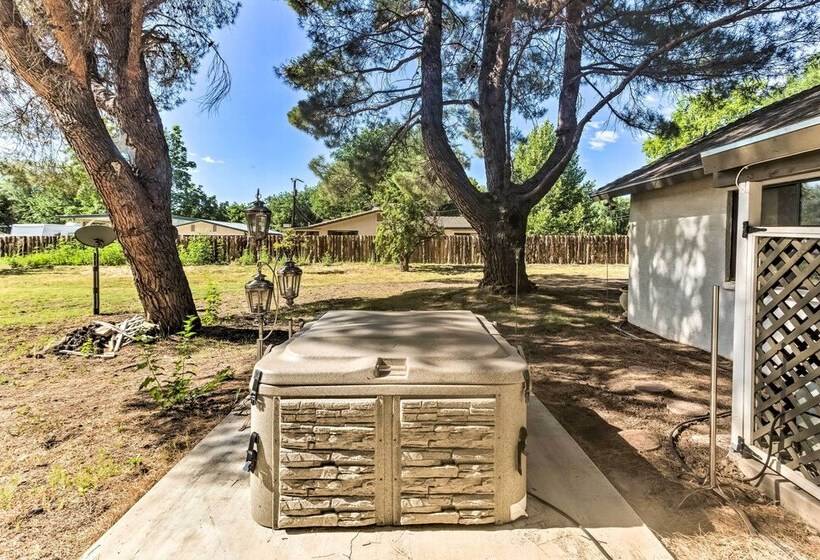 Downtown Cottonwood Home W/ Patio!