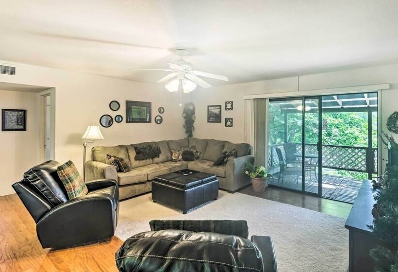 Downtown Cottonwood Home W/ Patio!