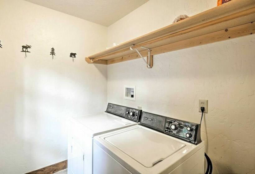 Fairplay Log Cabin W/ Deck & Incredible Mtn Views