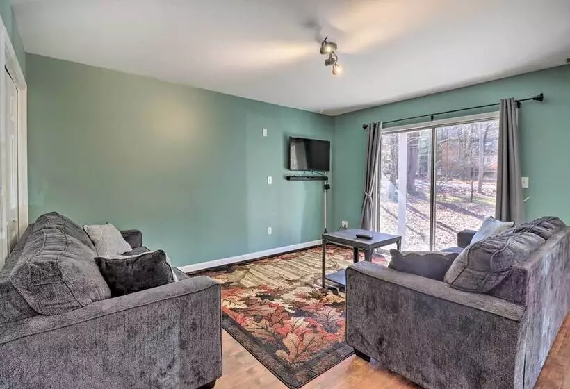 Ski, Hike & Swim: Family Home In Albrightsville!