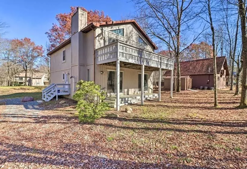 Ski, Hike & Swim: Family Home In Albrightsville!