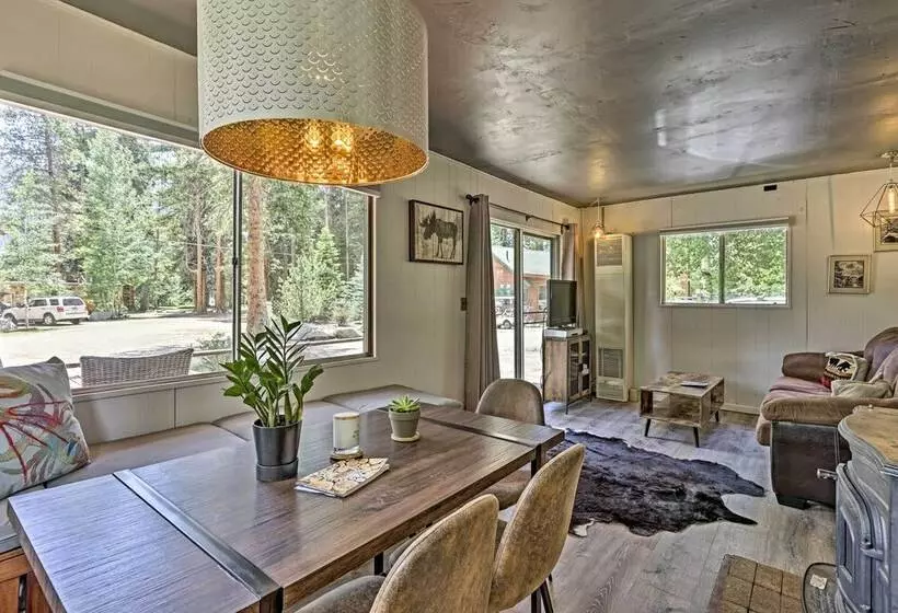 Direct Beach Access: Grand Lake Cabin W/ Deck!