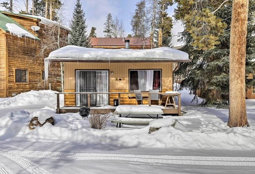 Direct Beach Access: Grand Lake Cabin W/ Deck!