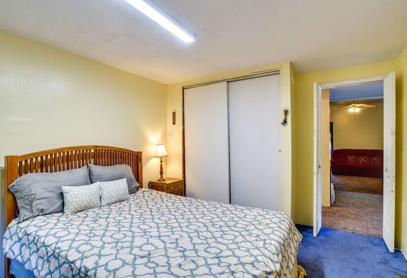 Hammondsport Home: Keuka Lake Views & Hiking!