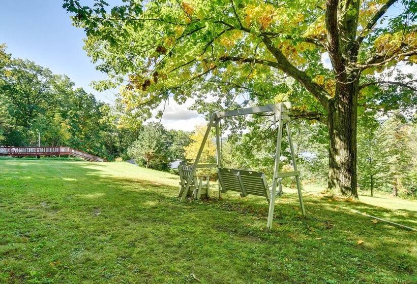 Hammondsport Home: Keuka Lake Views & Hiking!