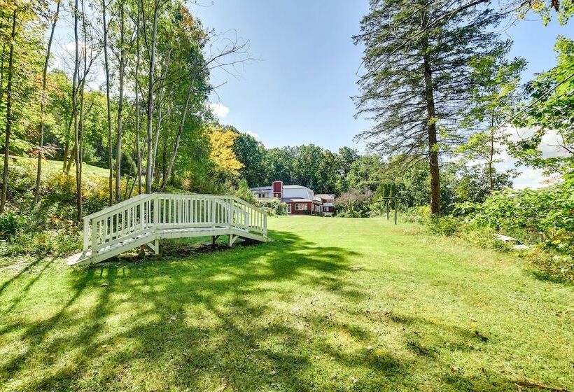 Hammondsport Home: Keuka Lake Views & Hiking!