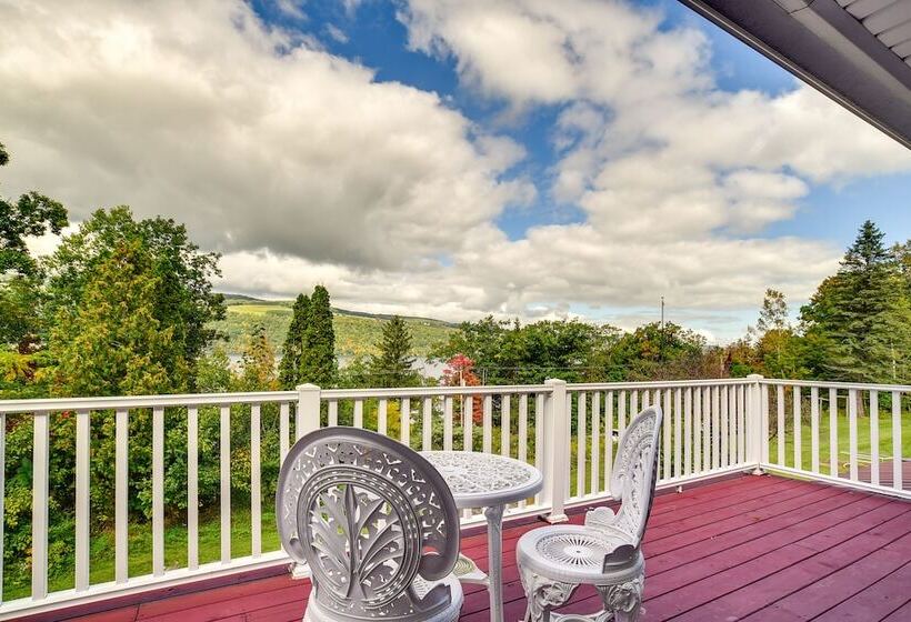 Hammondsport Home: Keuka Lake Views & Hiking!