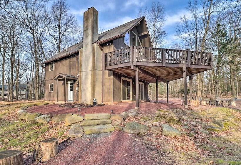 Lake Harmony Access: Home W/ Game Room + Fire Pit!