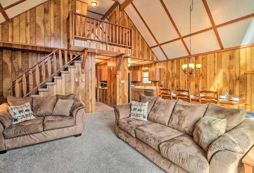 Lake Harmony Access: Home W/ Game Room + Fire Pit!