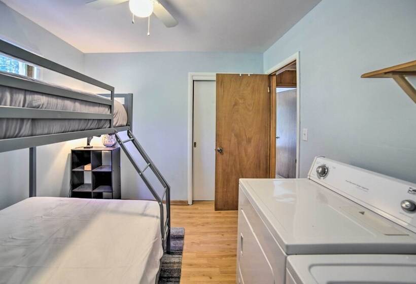 Lakefront Wisconsin Cottage W/ Dock & Hot Tub!