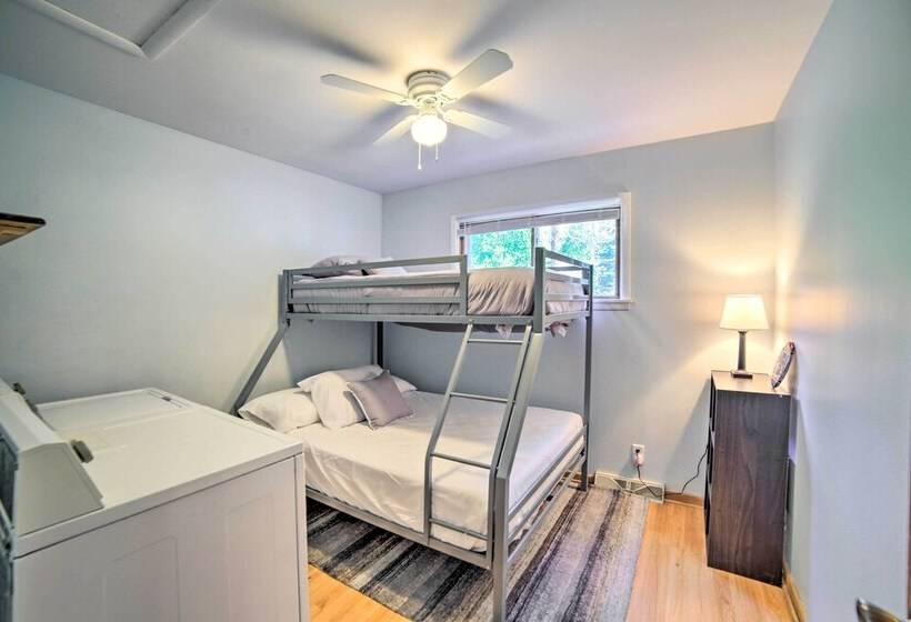 Lakefront Wisconsin Cottage W/ Dock & Hot Tub!