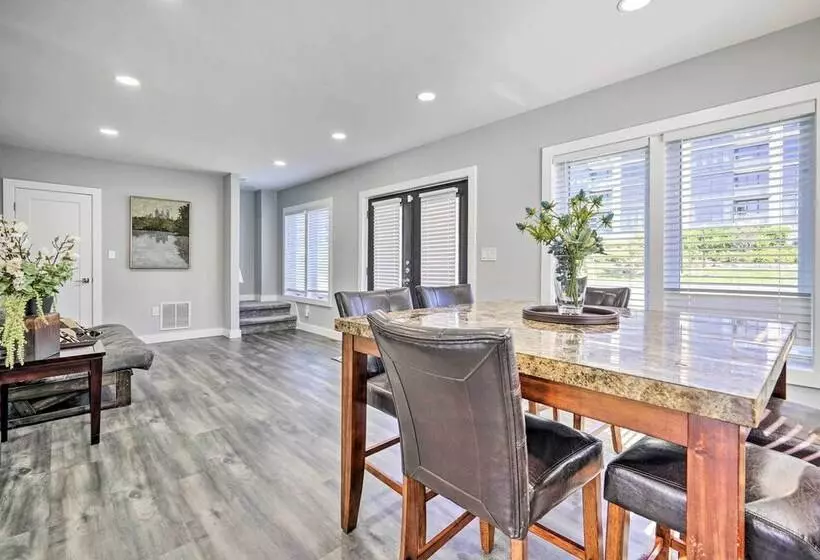 Long Branch Getaway: Grill, 1 Block To Beach!