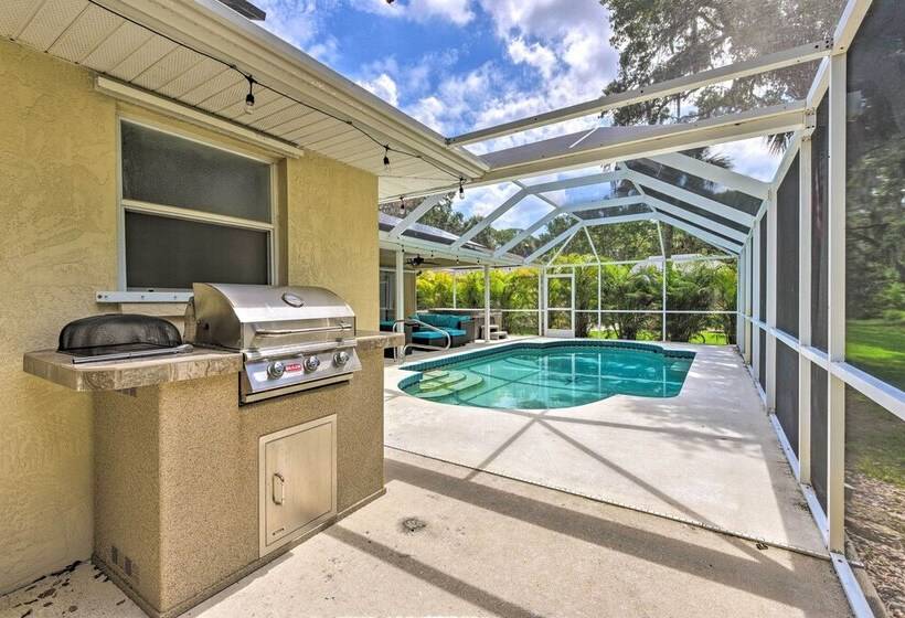 Modern Home W/ Screened In Pool: 4 Mi To The Beach