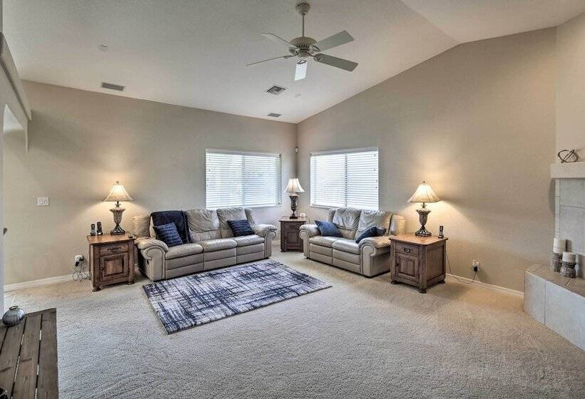 Modern Lake Havasu Oasis W/ Putting Green & Bbq!