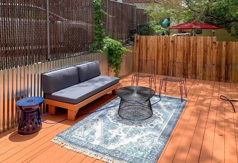 Modern Midtown Haven W/ Garage: Mt Rose Day Trips!