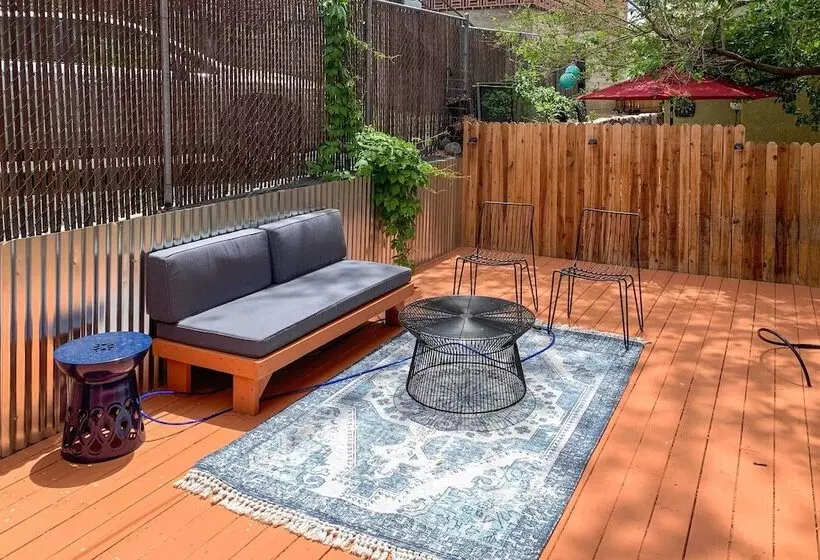 Modern Midtown Haven W/ Garage: Mt Rose Day Trips!
