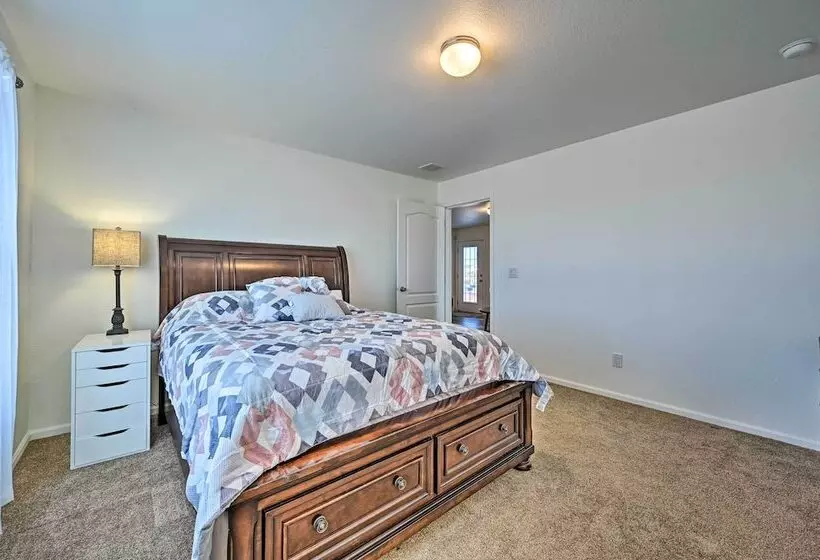 Modern Prescott Valley Home On 2 Acres!